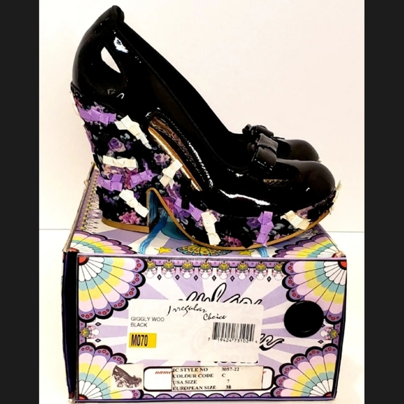 Irregular Choice Heels Platform Heels, Black Patent Leather, Size 38, 7 - Picture 1 of 9